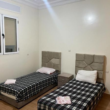 Appartement A Louer ลารัช ภายนอก รูปภาพ