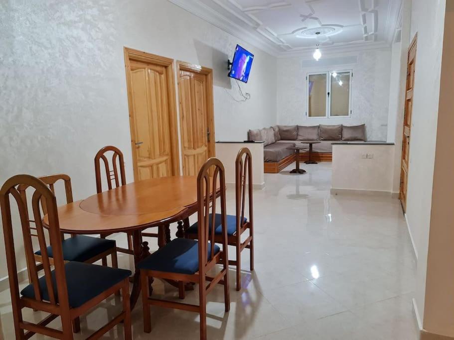 Appartement A Louer ลารัช ภายนอก รูปภาพ